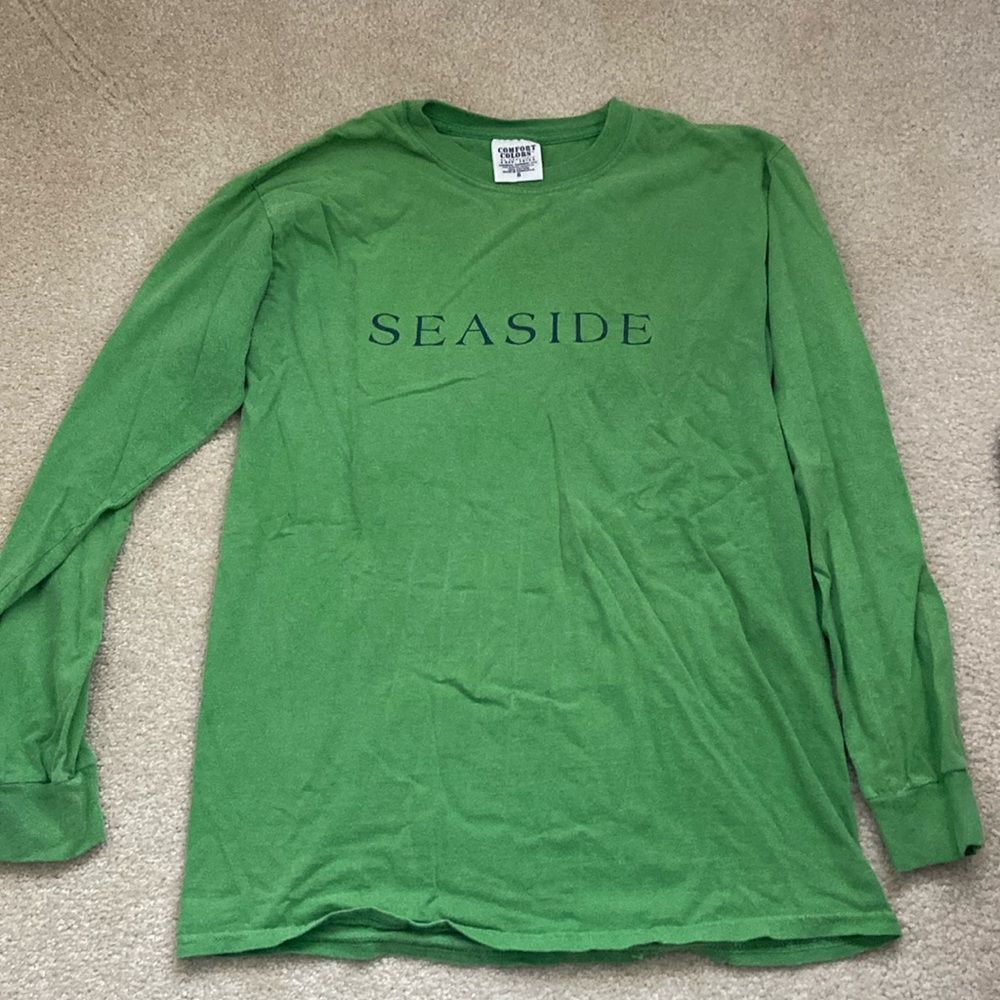 Seaside tee